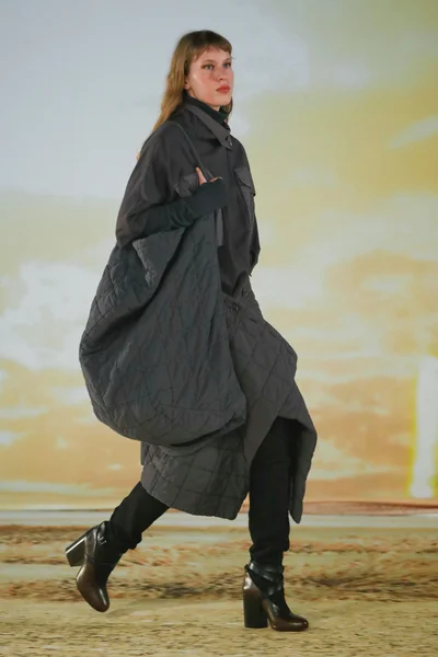 Look 33